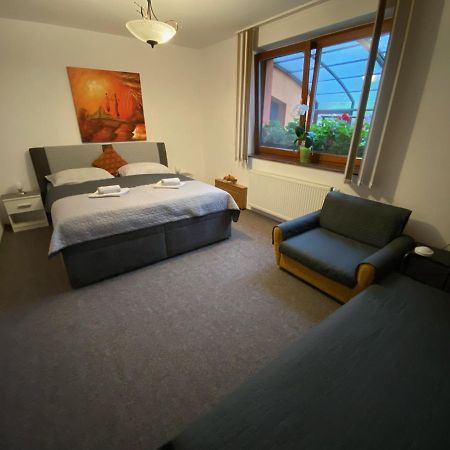 Brezno 2 Izbovy Apartman Sabi Exteriör bild