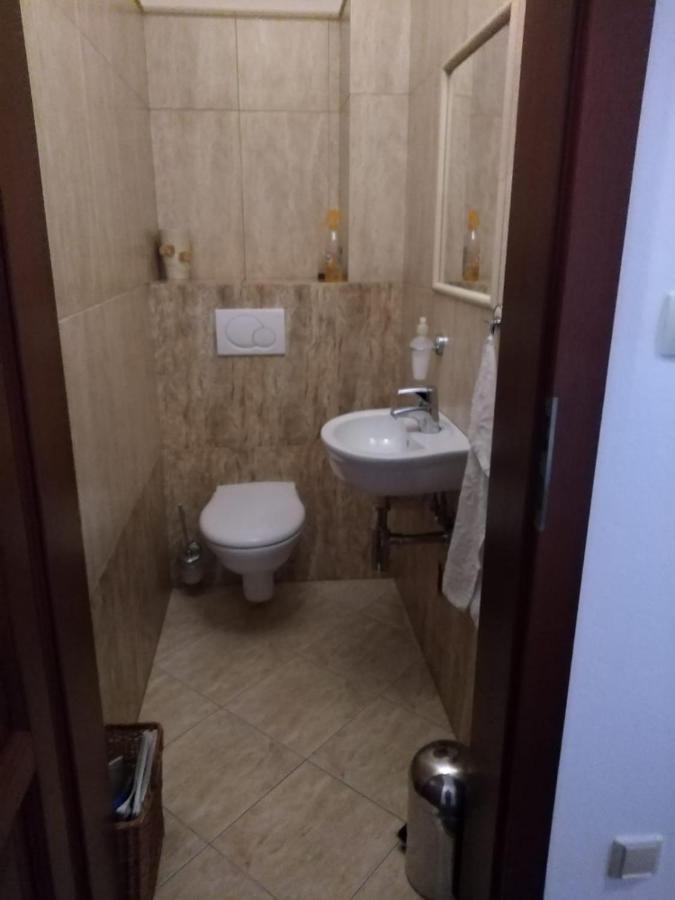 Brezno 2 Izbovy Apartman Sabi Exteriör bild